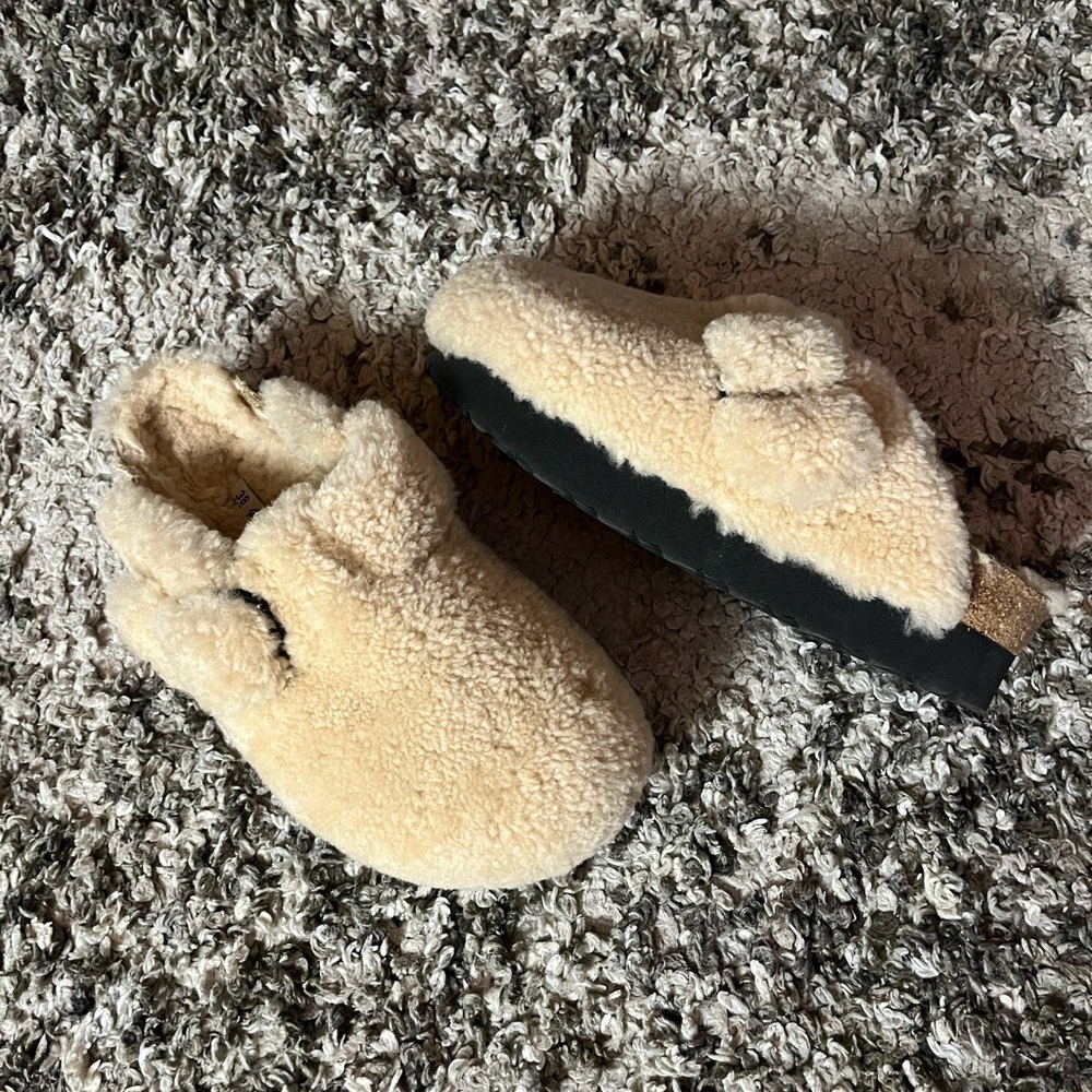 Birkenstocks Papilio Boston Big Buckle Platform Shearling Teddy Eggshell Size 38